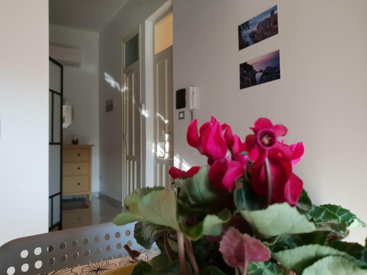 Rifinito Bilocale In Centro, Casa Verdi, 2° Piano Lejlighed Bagheria Eksteriør billede